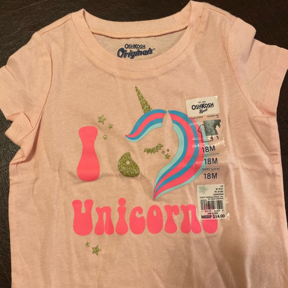 Light pink (peach) unicorn ss t
